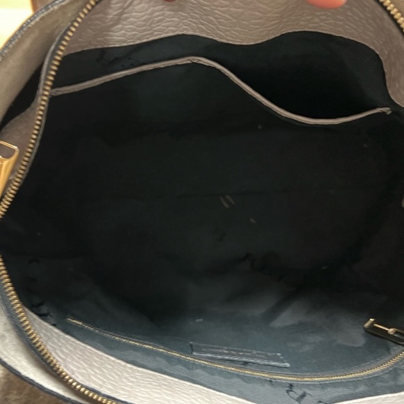 Reposhing Burberry 100% authentic bag grey handbag long strap euc - Picture 7 of 15